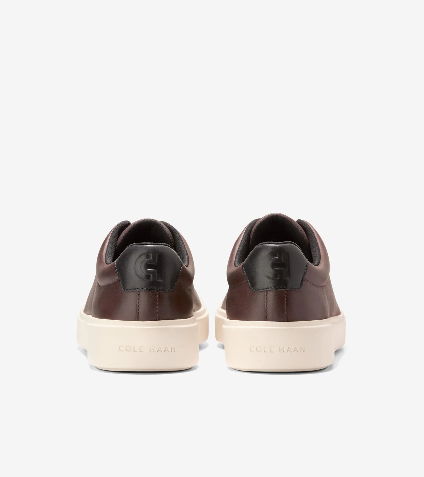 GRAND CROSSCOURT TRAVELER SNEAKER